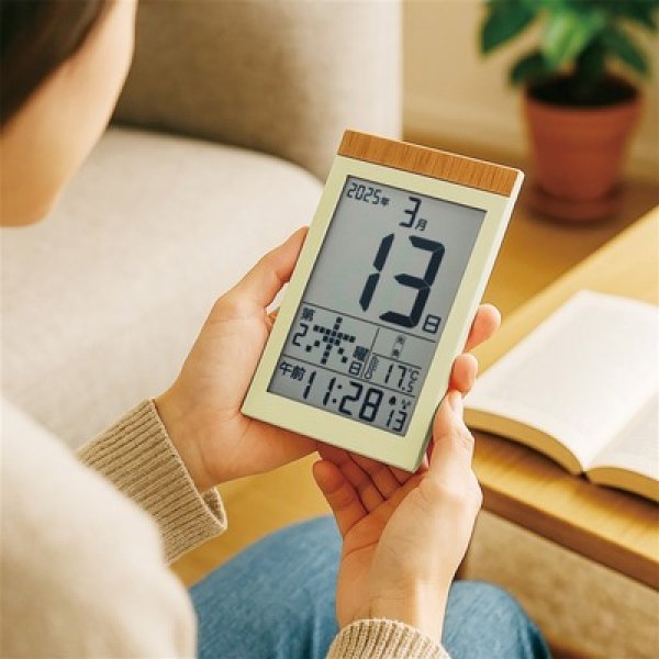 画像3: デジタル日めくりカレンダー電波時計 (3)